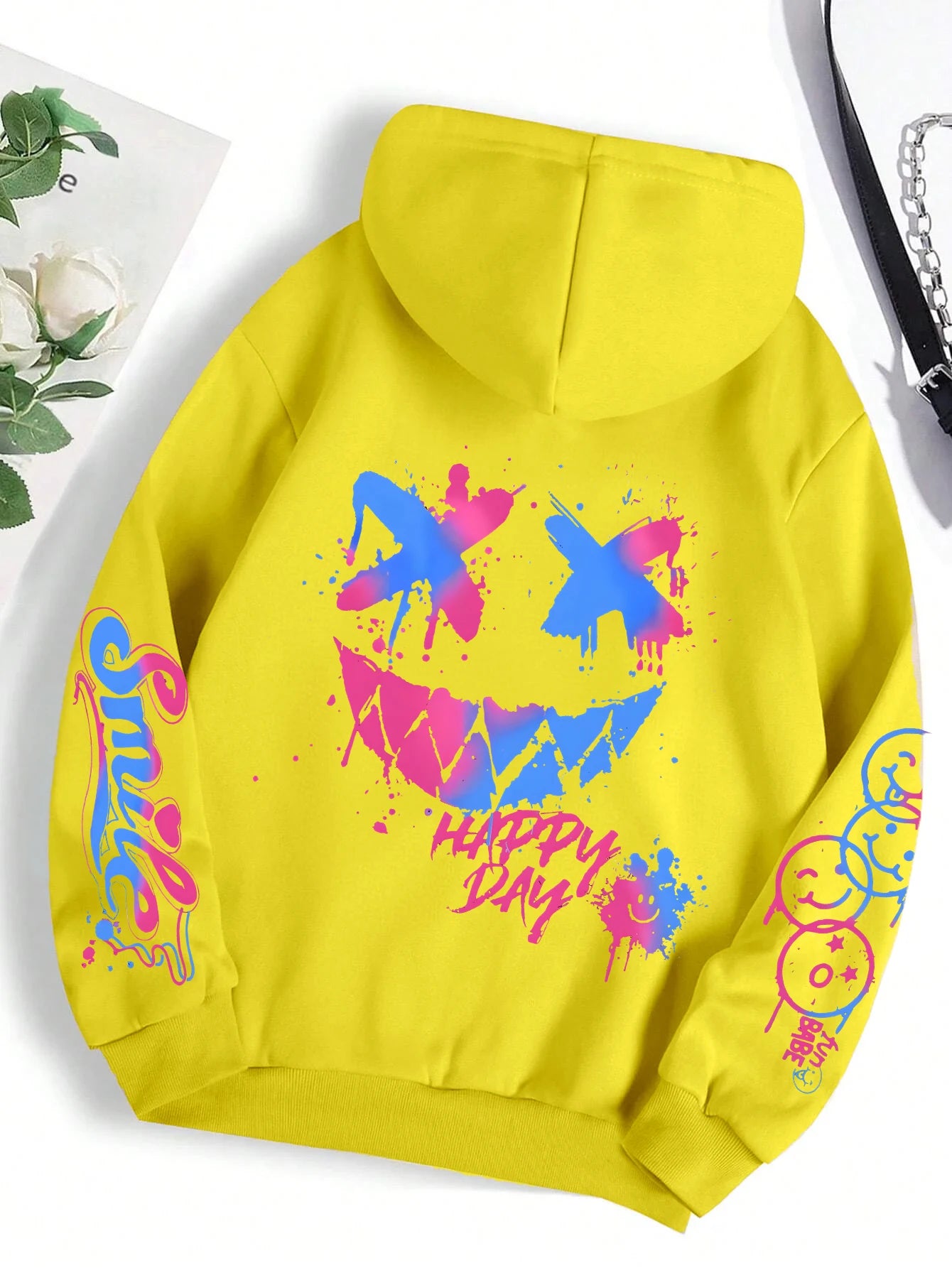 Happy Day Graffiti Print Women Hoodie Street Hip Hop Hoody Fashion Crewneck Versatile Hoodies Vintage Oversize Clothes Female